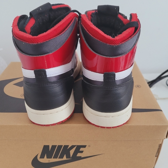 Women Air Jordan 1 Zoom Air - Picture 2 of 4